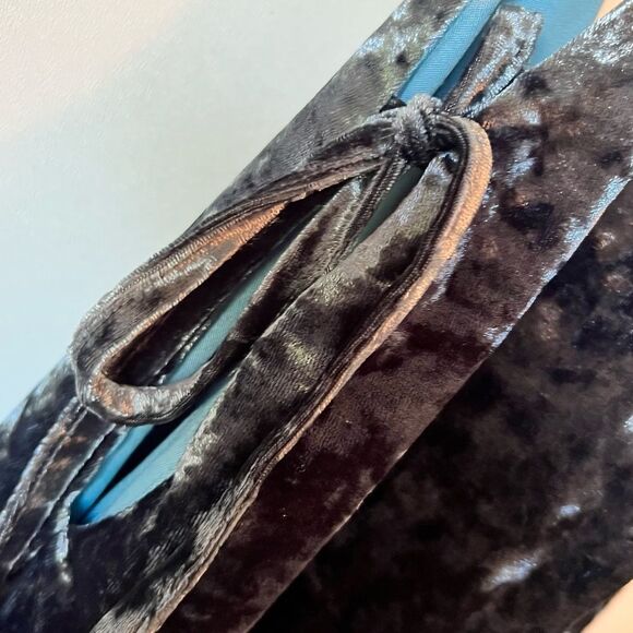 TOBI Teal Velvet Valari Cami Shift Dress - Picture 6 of 11